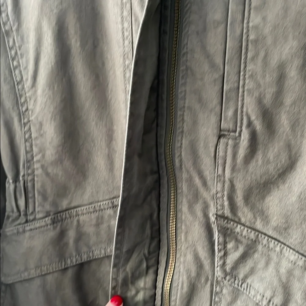 LOFT Utility Jacket with Collared Design - Picture 3 of 5